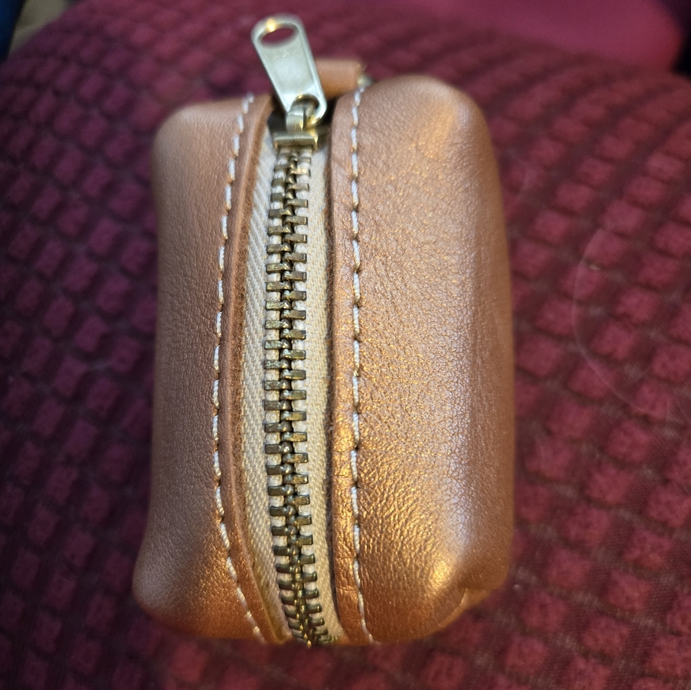 Portland Leather Dopp Leather Keychain Pouch In Hava